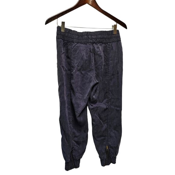 ATHLETA‎ Benica Capri Joggers Back Dress Blue Leg Zip Lightweight Lyocell Size 2 - Picture 2 of 4